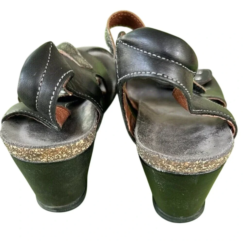 Taos Footwear great pre